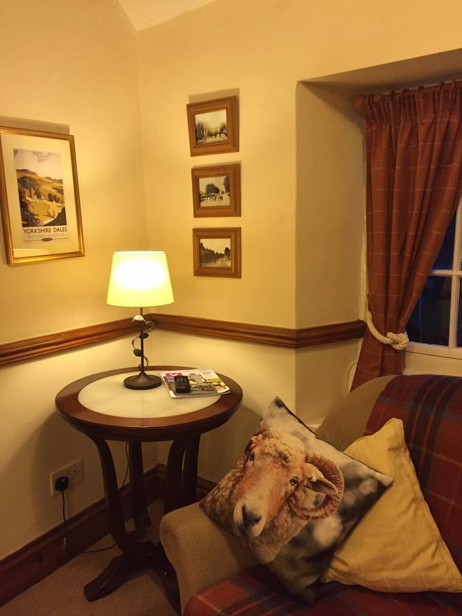 The Bull Inn West Tanfield Ripon Bagian luar foto