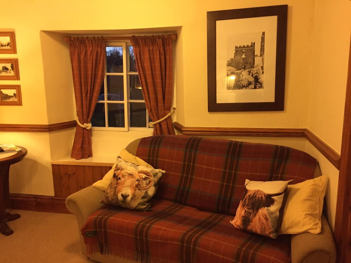 The Bull Inn West Tanfield Ripon Bagian luar foto