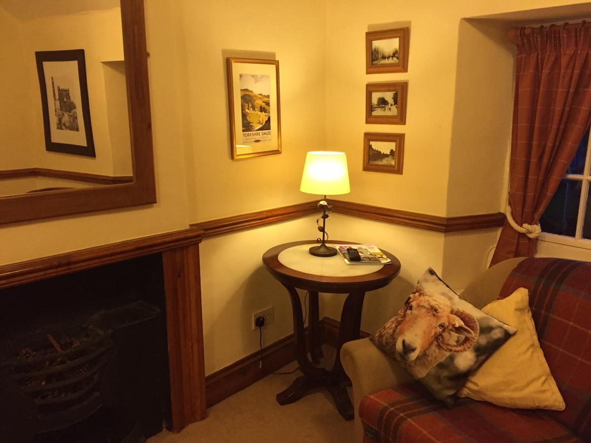 The Bull Inn West Tanfield Ripon Bagian luar foto